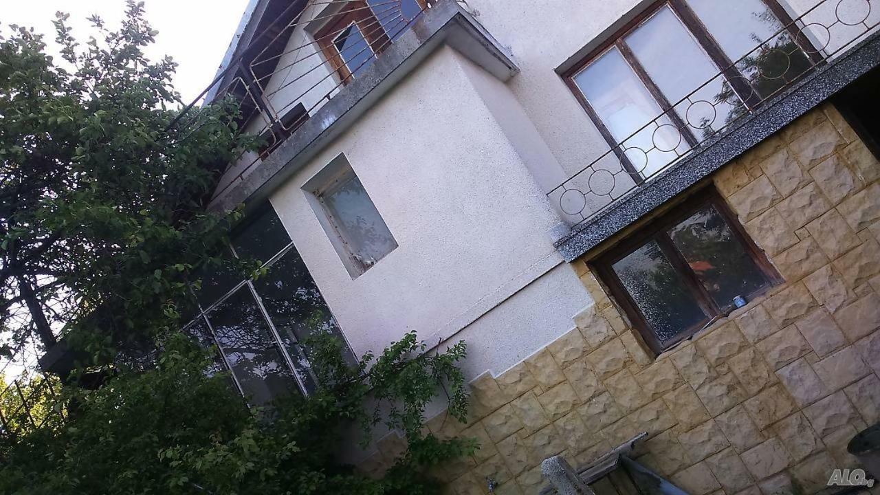 вилна зона Златни пясъци, спирка Ален мак Варна Екстериор снимка